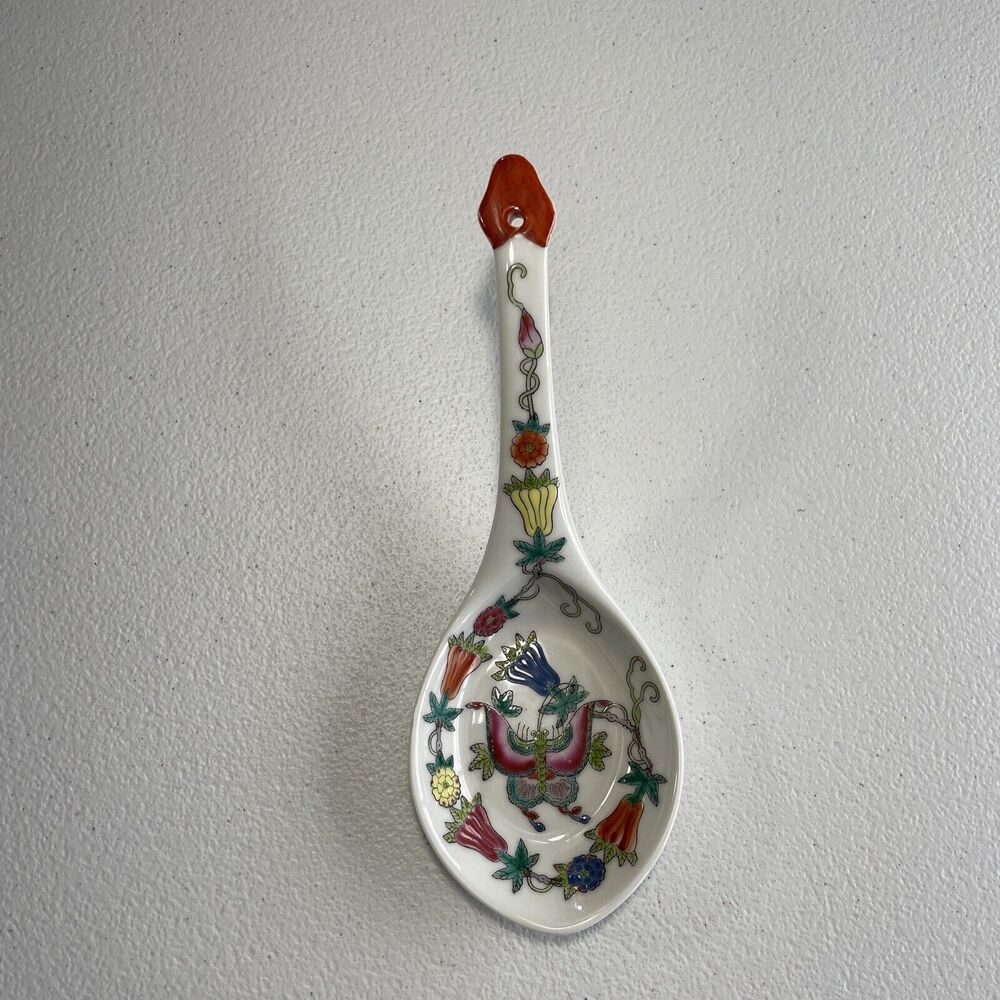Jingdezhen Chinese Porcelain Hand Painted Butterfly Spoon Rest
